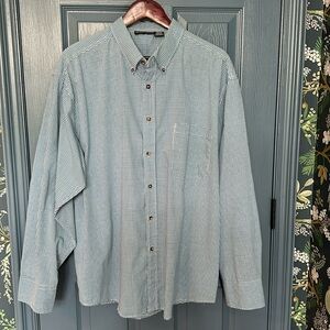NWOT Michael Austin XL men’s blue gingham shirt